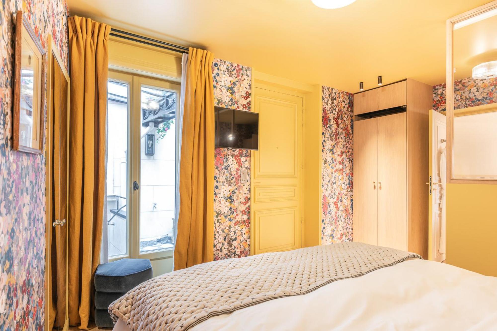 Maison La Boheme Montmartre - Studios & Apartments París Exterior foto